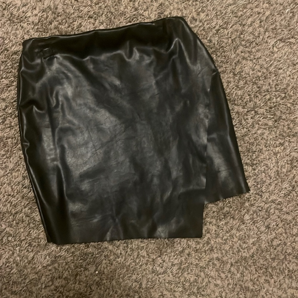 Black mini skirt